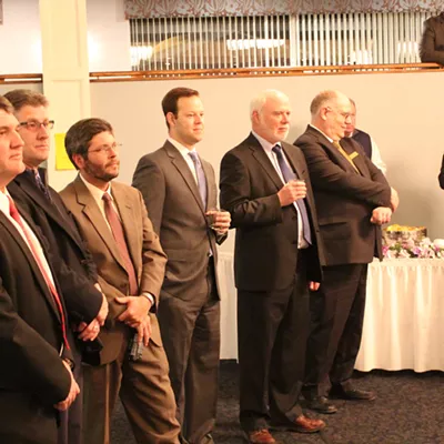 Image: At Lobbyist Fundraiser, Republicans Support Banning Lobbyist Fundraisers