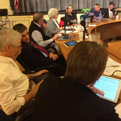 Image: Burlington City Council Supports Non-Citizens' Voting Rights