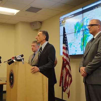 Image: Declaring State of Emergency, Shumlin Says Sandy to Bring Wind &mdash; Not Flooding &mdash; to Vermont