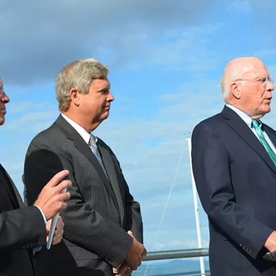 Image: Vermont Gets $45 Million to Clean up Algae-Ridden Lake Champlain