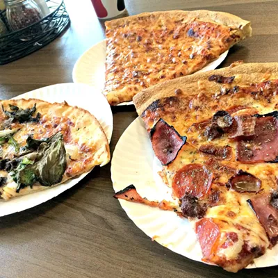 Image: Alice Eats: Williston House of Pizza