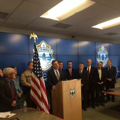 Image: Shumlin, Drug Czar Announce Expansion of Overdose-Reversing Drug
