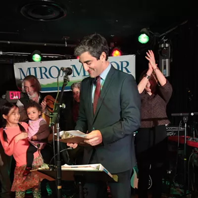 Image: Landslide: Weinberger Trounces Challengers to Win a Second Term