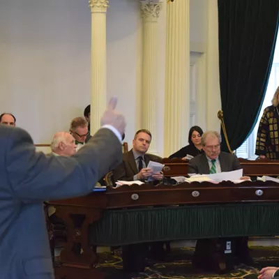 Image: Senate Grumbles About Lobbyist Disclosure Bill