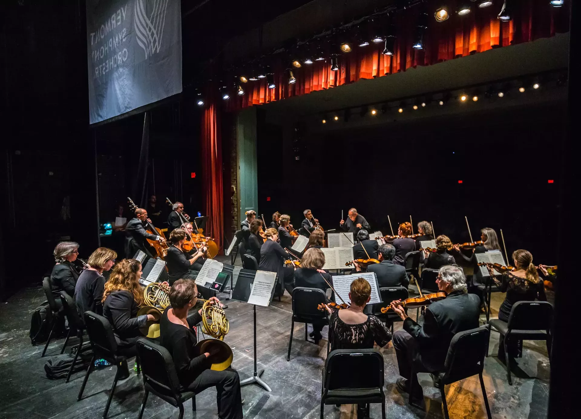 vermont_symphony_orchestra_holiday_pops_courtesy_of_brian_dr.webp