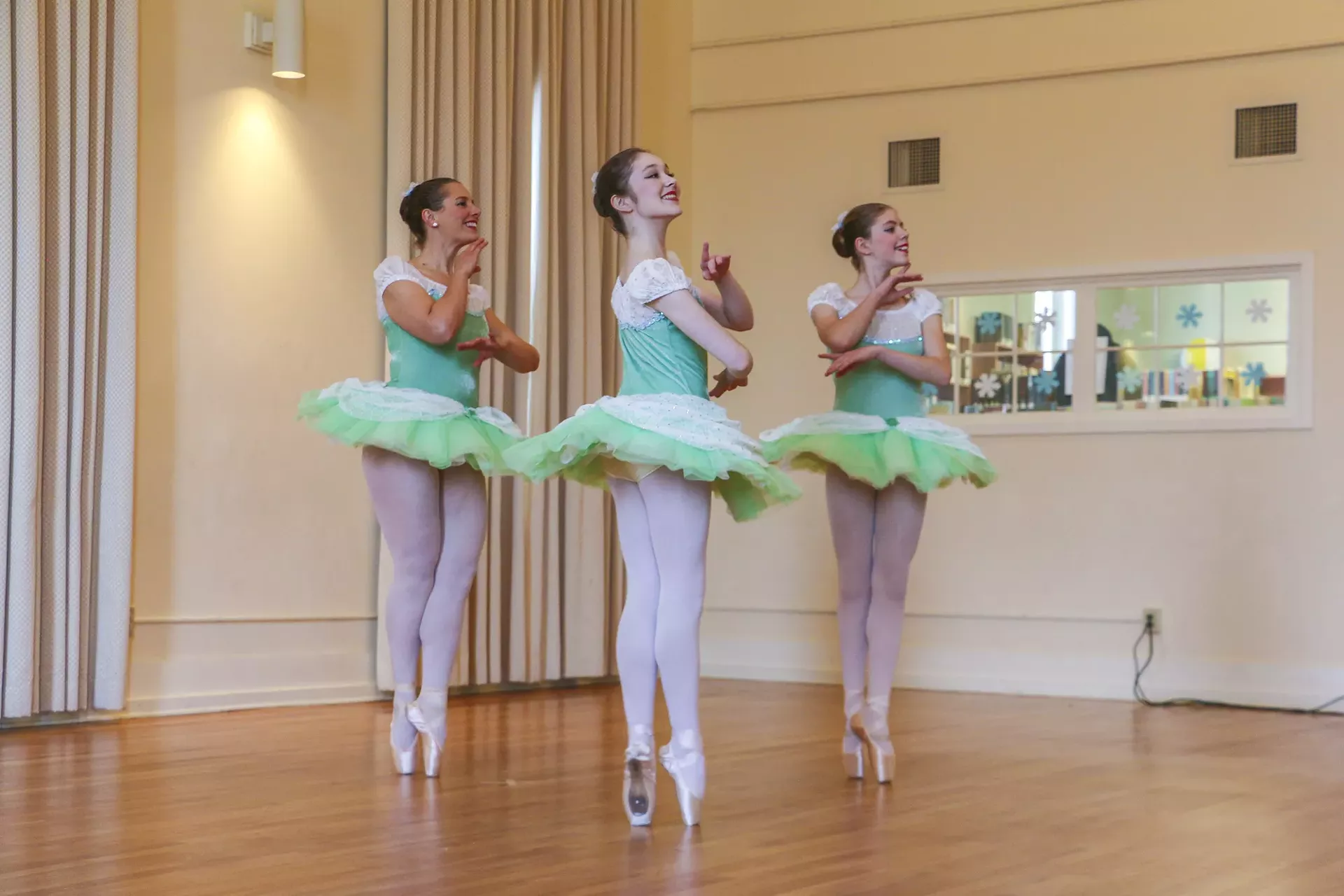 arabesque-img_5811.webp