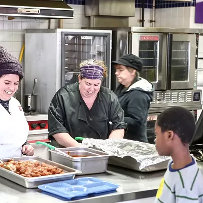 Image: Restaurant Chefs Serve Lunch to Highlight Role of School Food