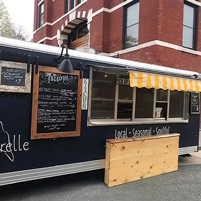 Image: Town Hall Theater Opens 'Spinning Plates,' a Food Truck Alley in Middlebury