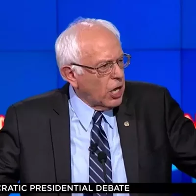 Image: A Clinton-Sanders Show at the Democratic Presidential Debate