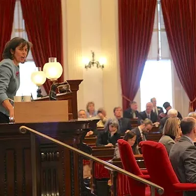 Image: Lawmakers Fall One Vote Shy of Overriding Paid Family Leave Veto