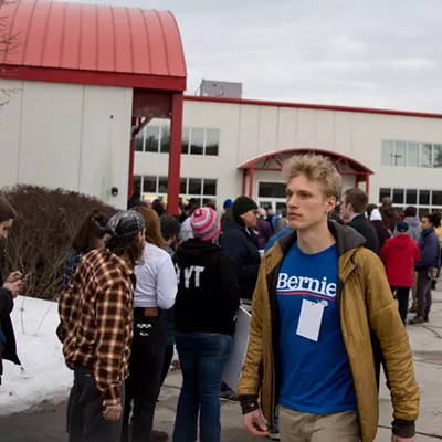 Image: Live Updates: Sanders Rally in Essex Junction and Super Tuesday Results
