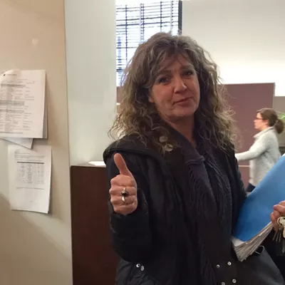 Image: Resident Petitions to Put North Avenue Lane Change on Ballot