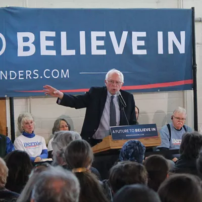 Image: Bernie Bits: Obama Refers to Sanders as 'Bright, Shiny Object'