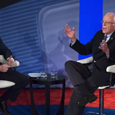 Image: Sanders at CNN Forum: 'I Have the Judgment'