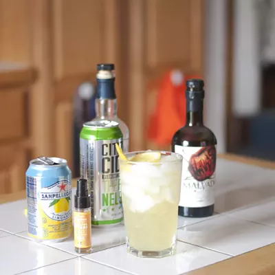 Image: Farmers Market Kitchen: Elder-Ginger-Lemon Spritzer