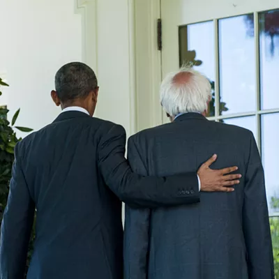 Image: After Meeting With Sanders, Obama Endorses Clinton