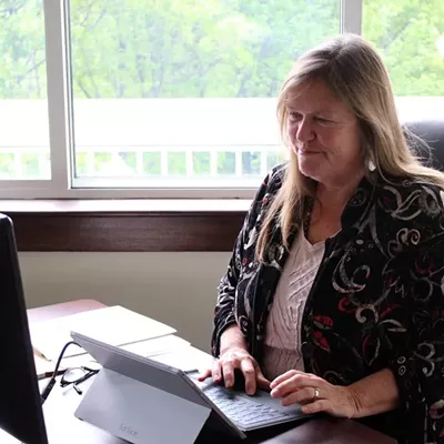 Image: FBI Continues to Investigate Jane Sanders&rsquo; Burlington College Land Deal