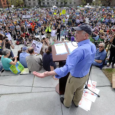 Image: Protesters Rally at the Statehouse Over Climate Issues