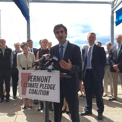 Image: Weinberger, Scott Announce Coalition to Fight Climate Change
