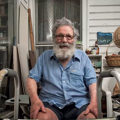 Image: Dogged Leftist Candidate Peter Diamondstone Dies