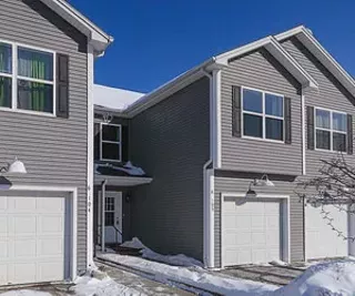 Image: 6 East Road #105
