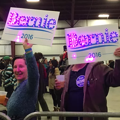 Image: Scenes From Bernie Sanders' Super Tuesday Rally