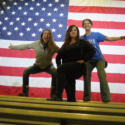Image: Scenes From Bernie Sanders' Super Tuesday Rally