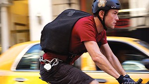 BIKE PATH Gordon-Levitt plays a Columbia dropout who chooses life as a bicycle messenger over the law.