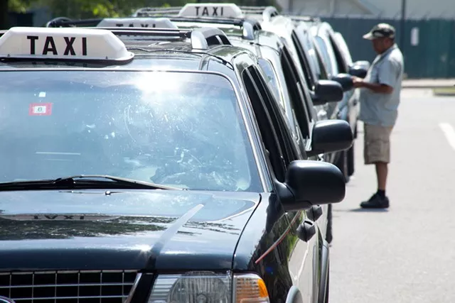 Burlington Mayor Beefs Up Taxi Oversight After Uber Arrest