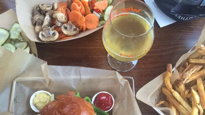 Image: Dining on a Dime: $8 Cheeseburger at Worthy Burger