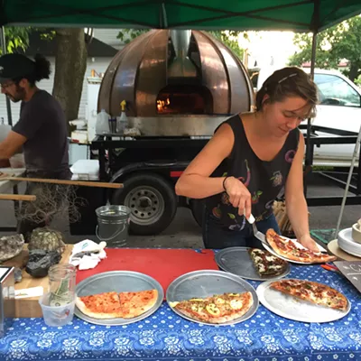 Image: Dining on a Dime: Food Carts at Momo's Market