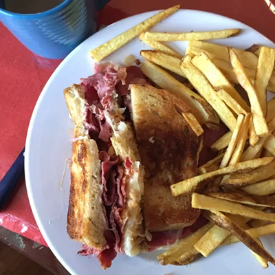 Image: Dining on a Dime: Hattie's Kitchen