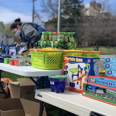 Image: School Distribution Sites Provide Food, Toys for Burlington Kids