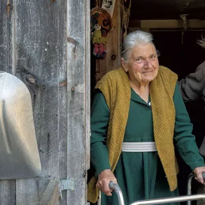 Image: Elka Schumann, the 'Heart and Soul' of Bread and Puppet, Dies