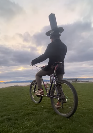 Image: EZ Breezy Bike Ride: Fall Formal