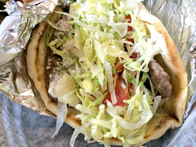 Alice Eats: Williston House of Pizza