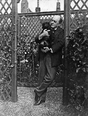 Henry James in his garden, 1904