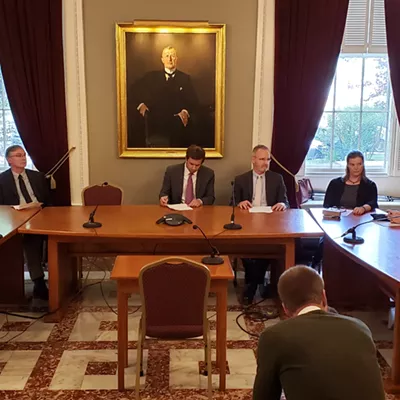 Image: Jilted by House, Vermont Senate Adjourns for the Year
