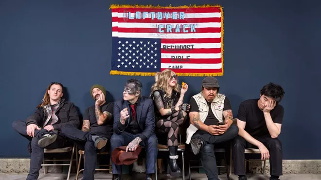 Image: Left&ouml;ver Crack, Pilfers