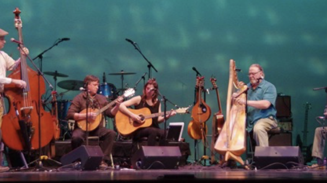 Image: Live in the Orchard Concert Series: Rowan