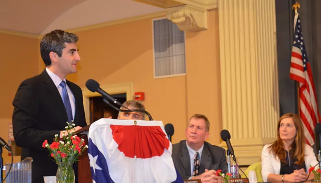 Burlington City Council Eschews Drama, Re-Elects Shannon as President