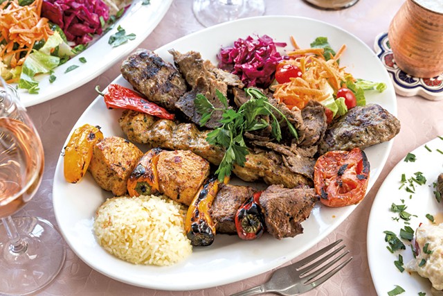 Mixed grill kebab - OLIVER PARINI
