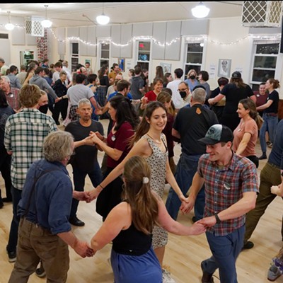Montpelier Contra Dance and Waltzing