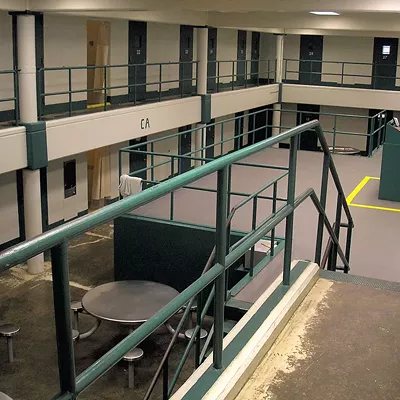 Image: Newport Prison Staffer Tests Positive for COVID-19