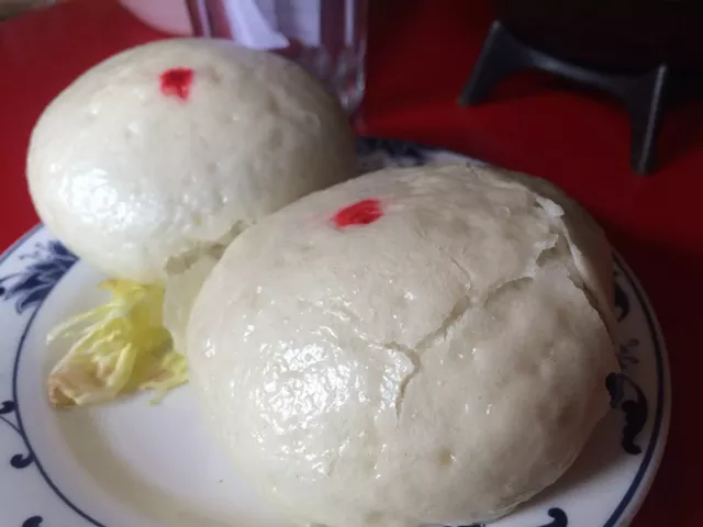 Alice Eats: Dim Sum at A Single Pebble