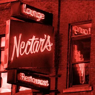 Image: Put on Your Red Light: BTV Music Venues Join National #RedAlertRESTART Campaign