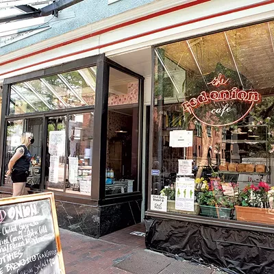 Image: Red Onion Caf&eacute; to Leave Church Street, Open in Charlotte