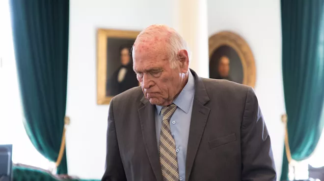 Image: Vermont Bill Would End Doctrine That Shields Cops From Lawsuits