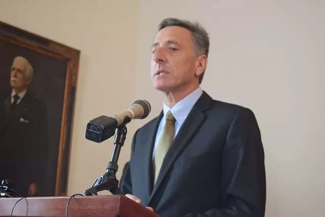 Shumlin Signs Gun Bill