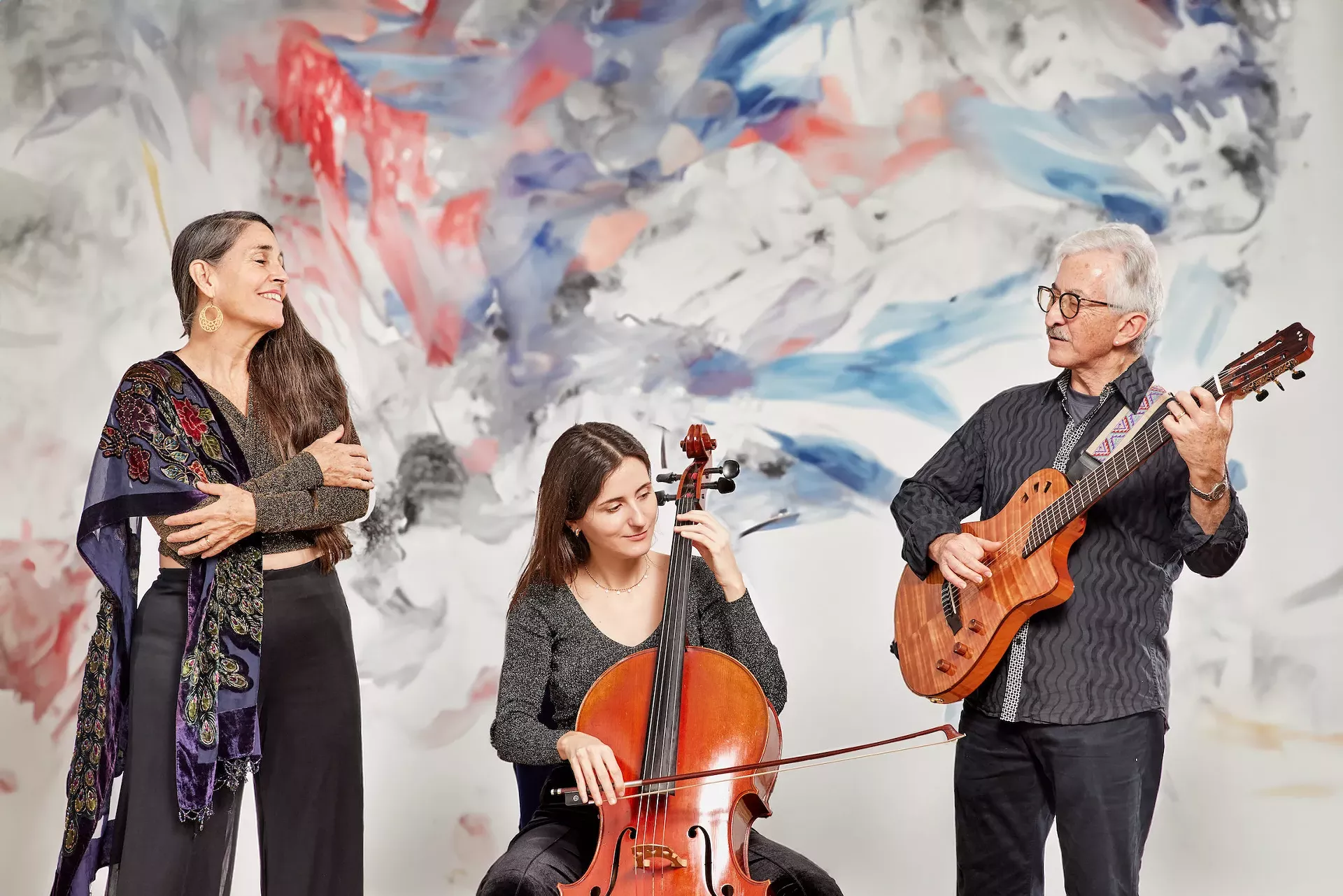 Sol y Canto Trio